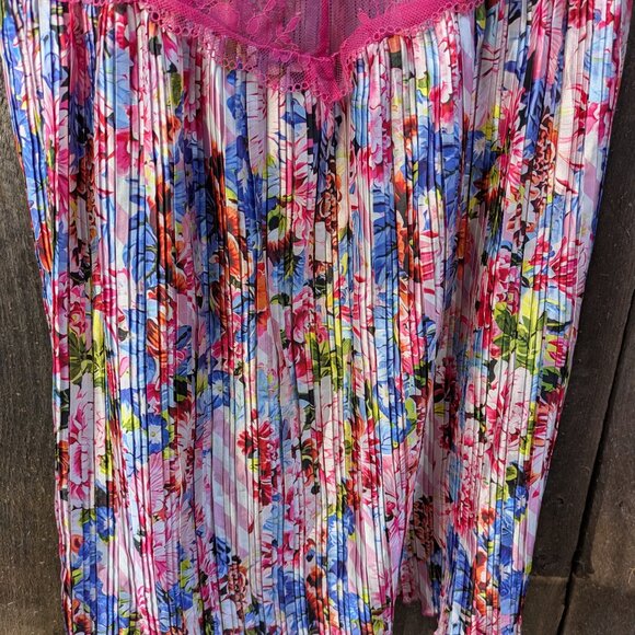 Victoria's Secret X Mary Katrantzou Satin & Lace Pleated Babydoll Large - Picture 4 of 7